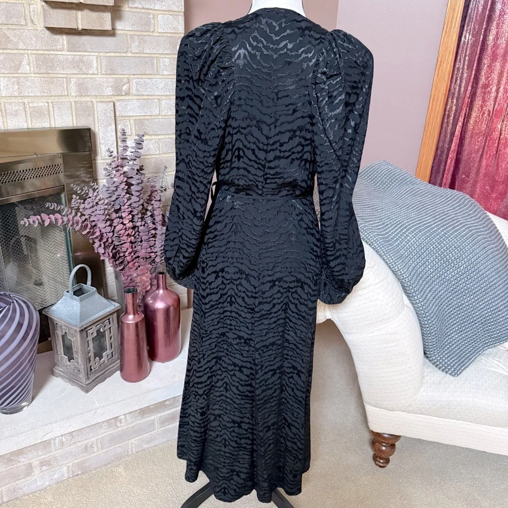 H&M Wrap Dress - Black Zebra Print - Picture 7 of 10